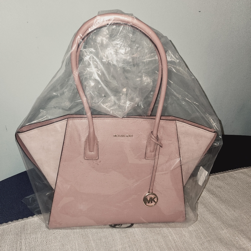 Michael Kors bag
